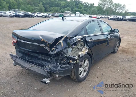 2011 Hyundai Sonata Se z USA, uszkodzony, nr VIN 5NPEC4AC6BH186596